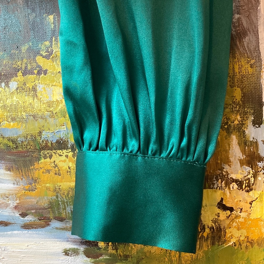 NWOT Cami NYC 98% Silk Satin Namie Top in Spruce P2P 19 in. - Picture 8 of 11